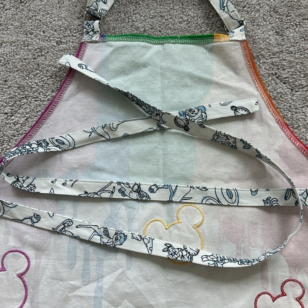 DISNEY | ink & paint youth chef apron - Picture 5 of 8